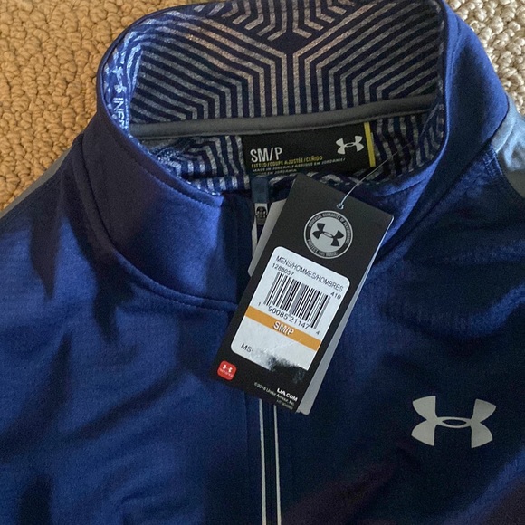 Under Armour 3/4 Zip Men’s Navy Blue And Grey Zip Pullover - Picture 3 of 3